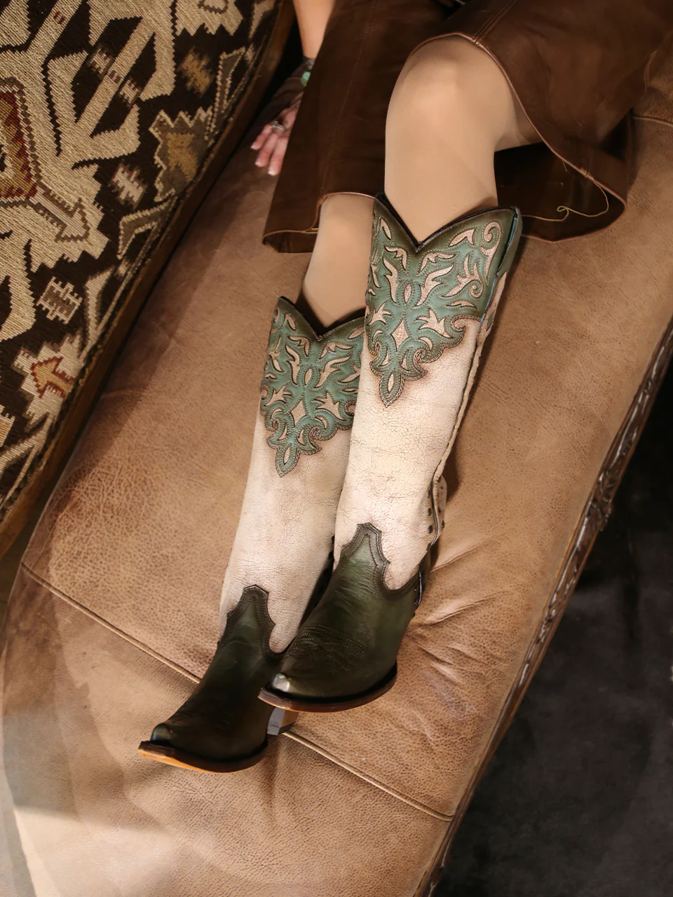 C4219 - WOMEN'S TURQUOISE OVERLAY EMBROIDERY AND STUDS TALL TOP BONE SNIP TOE COWBOY BOOT - Image 2