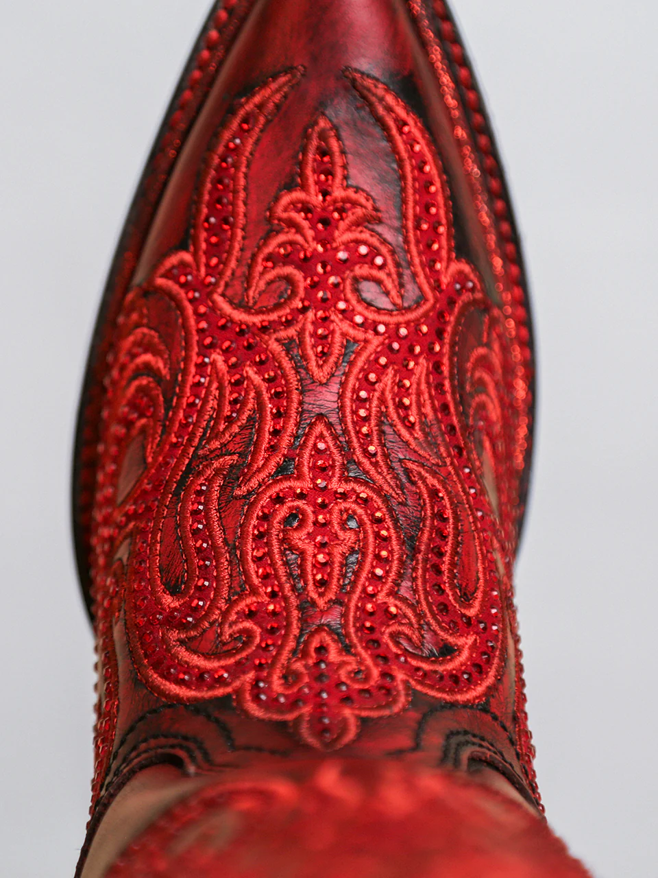 A4869 - WOMEN'S EMBROIDERY AND CRYSTALS RED AND BLACK TALL TOP SNIP TOE COWBOY BOOT - Image 6